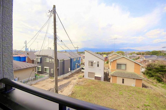 座間市入谷東４丁目の中古一戸建の展望