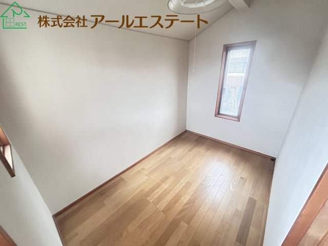姫路市青山2丁目　　JR「余部駅」徒歩19分の洋室