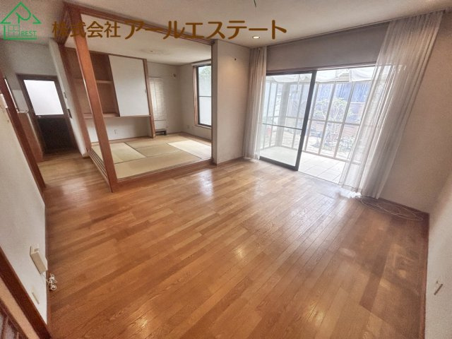 姫路市青山2丁目　　JR「余部駅」徒歩19分の居間・リビング