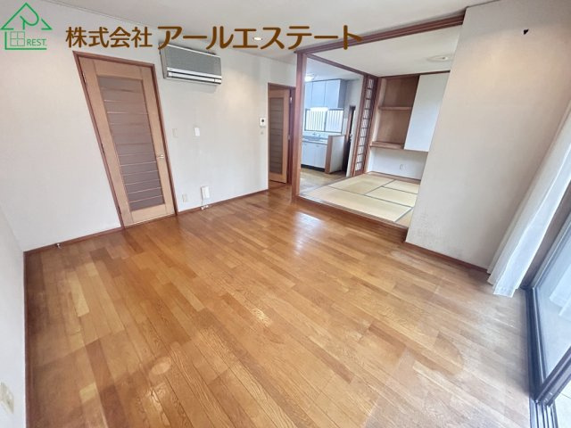 姫路市青山2丁目　　JR「余部駅」徒歩19分の居間・リビング