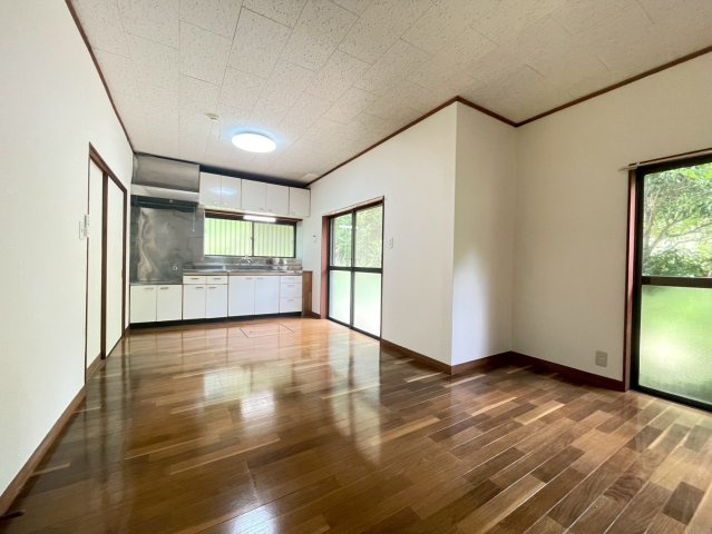 【居間・リビング】