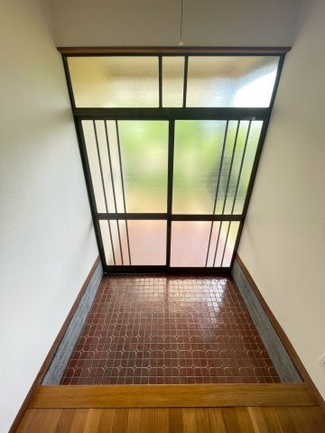 【玄関】