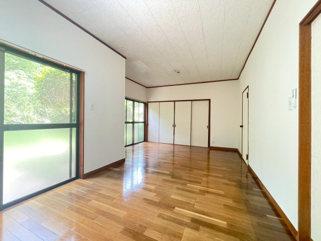 【居間・リビング】