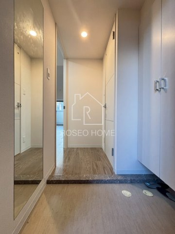 Arome梅田の玄関