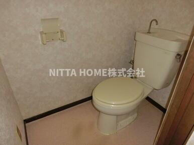 新柏原ビレッジ２号棟のトイレ|独立しているトイレです●