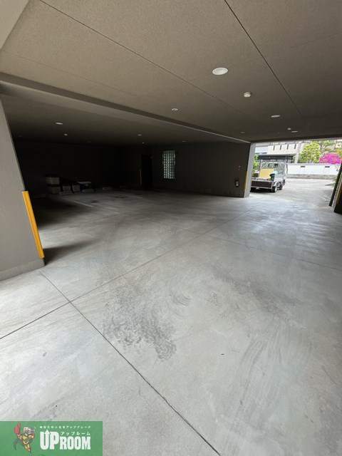 レスポワールIIIの駐車場