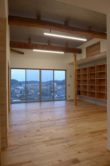 【居間・リビング】 | 古志原2丁目　フルリノベーション戸建 | LDKです