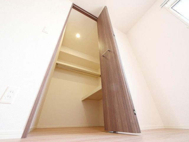 リシェエンファントの収納|小物を収納するのに便利です