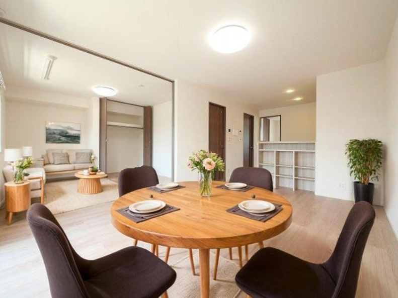 リシェエンファントの居間・リビング|CGで家具等を配置したもので家具等は含まれません