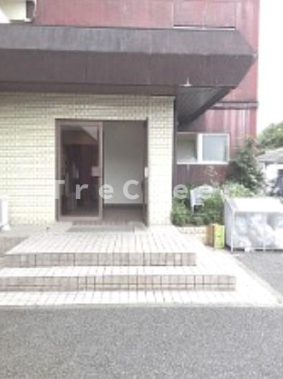 ヴァルトハイム石神井台のエントランス