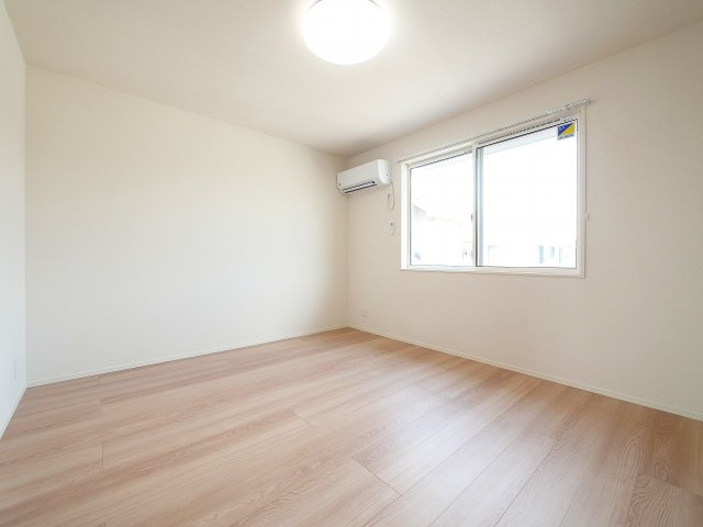 リシェエンファントの洋室|きれいな洋室です