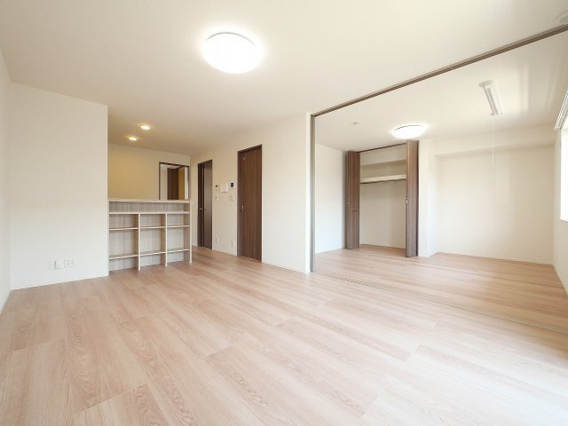 リシェエンファントの居間・リビング|使いやすいリビングです