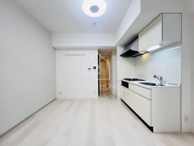 リュエルうめきたの居間・リビング