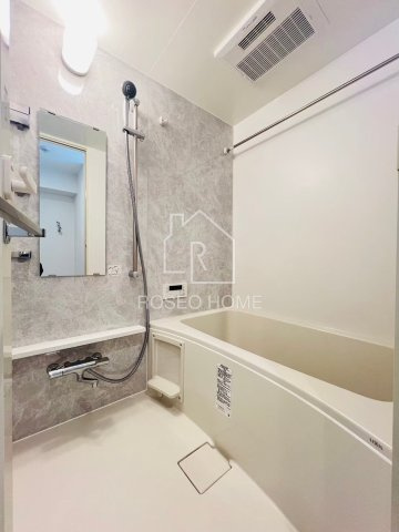 リュエルうめきたの浴室