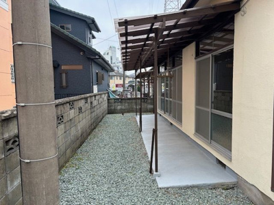 【庭】 | 国分町貸家