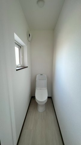 【トイレ】 | 北見市東相内町新築住宅 | 各階にお手洗いがございます