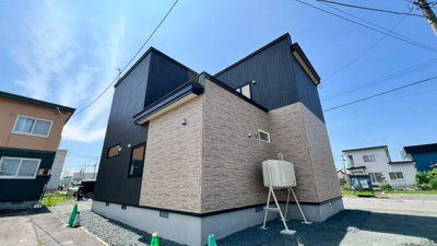 【前面道路含む現地写真】 | 北見市東相内町新築住宅