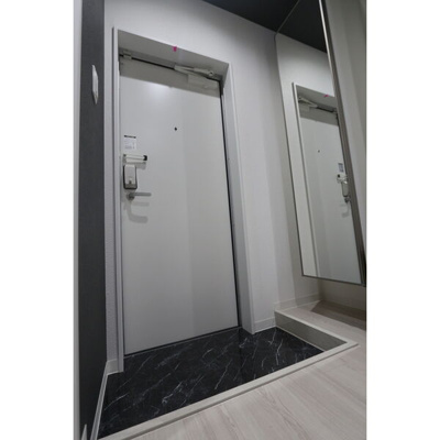 【玄関】 | エヌエムキャトフヴァンシス