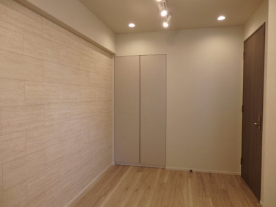 【洋室】 | クレヴィア新宿中落合ＥＡＳＴ | アウトフレーム工法採用