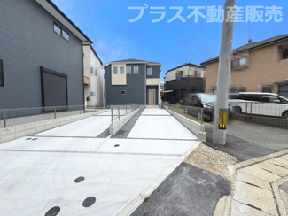 【外観】 | 現地写真。同じ物件を見るなら、プラス不動産販売にお任せ下さい。