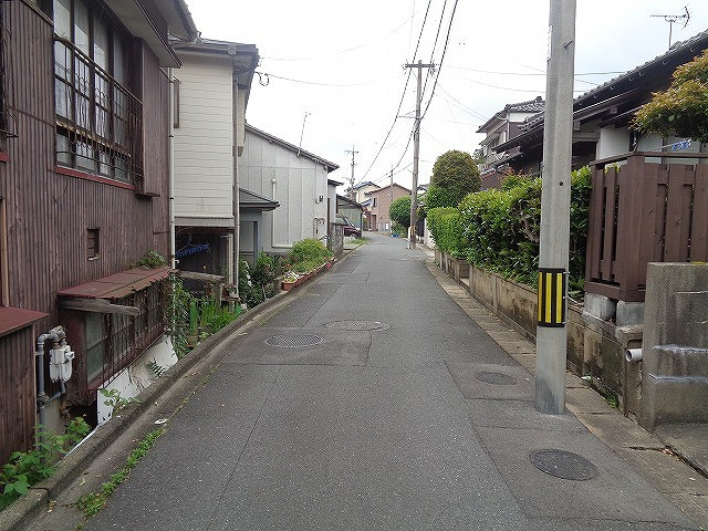 【前面道路含む現地写真】 | 若松区和田町土地