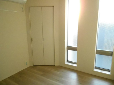 【洋室】 | ASTORIA三国ヶ丘