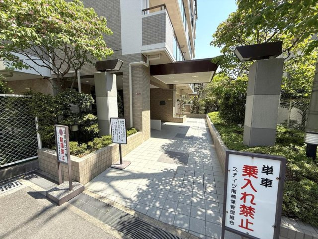 ステイツ南楠葉のエントランス|■物件内覧・資金計画相談・住宅ローン相談、リフォーム相談、お問合せ受付中■
※当日・翌日のご内覧、ご相談はお電話でのお問合せがスムーズです！