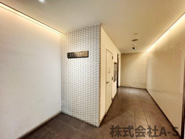 ミュプレ矢場町のロビー