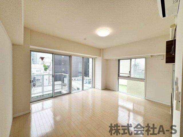 ミュプレ矢場町の居間・リビング