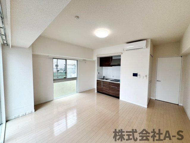 ミュプレ矢場町の居間・リビング