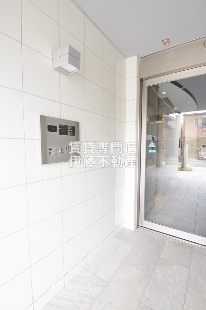 リヴシティ浅間町のエントランス