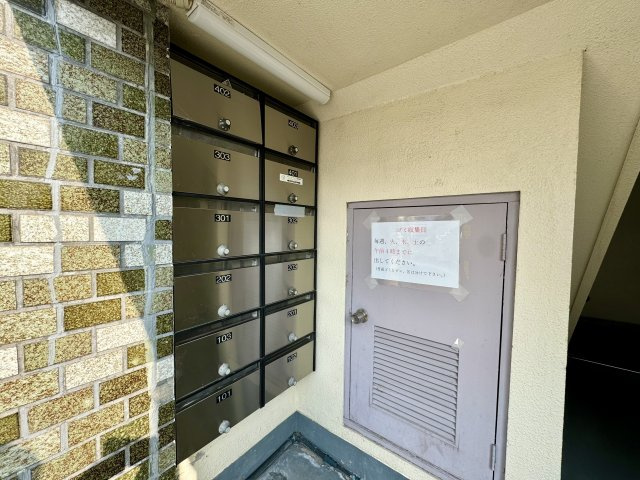 シャーマン花木のエントランス