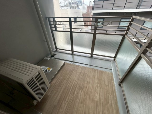 エスリードレジデンス大阪谷町ザ・マークスのバルコニー