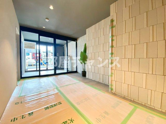 ディアレイシャス名駅WESTのロビー