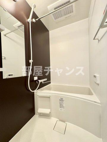 ディアレイシャス名駅WESTの浴室