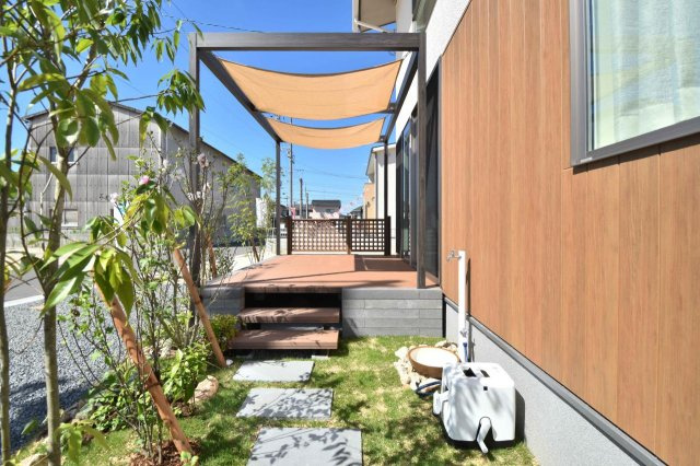 総社市門田11号棟の庭