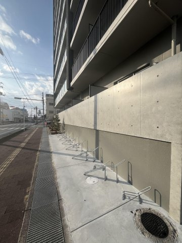 S place bld.のエントランス