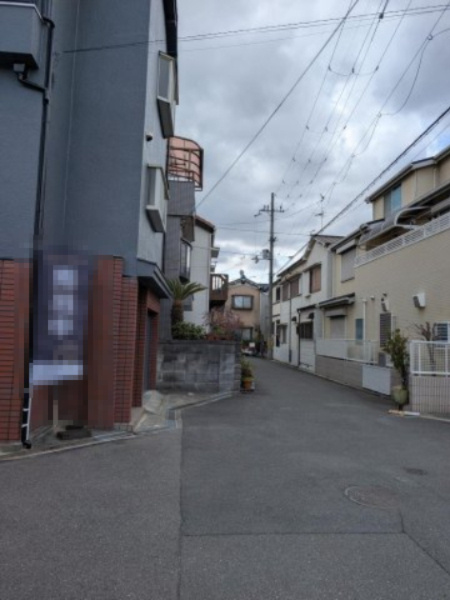 豊里町　中古一戸建ての前面道路含む現地写真|■物件内覧・資金計画相談・住宅ローン相談、リフォーム相談、お問合せ受付中■
※当日・翌日のご内覧、ご相談はお電話でのお問合せがスムーズです！