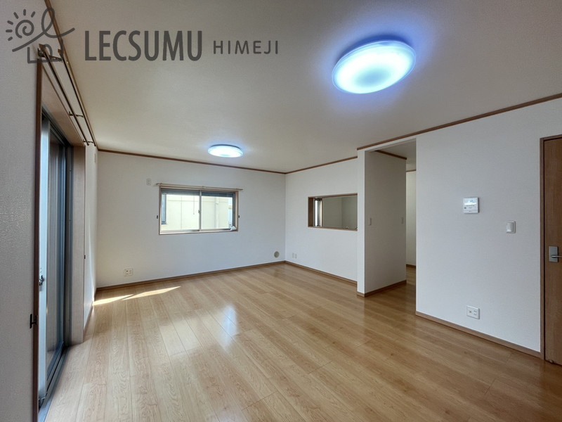 姫路市網干区田井／中古戸建の居間・リビング