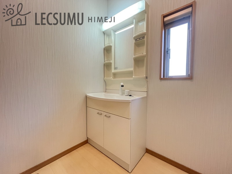 姫路市網干区田井／中古戸建の洗面所