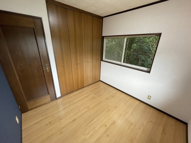 浅見邸　細草の洋室