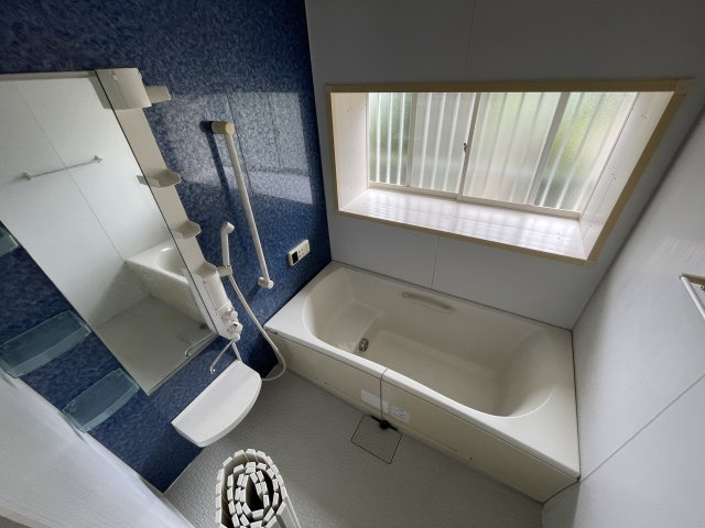 浅見邸　細草の浴室