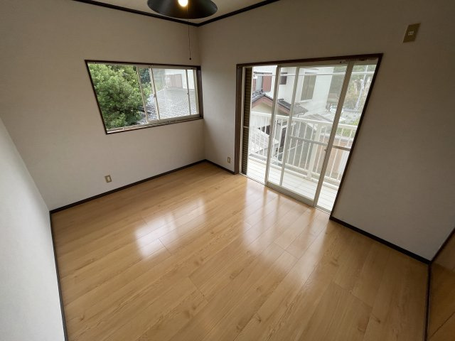 浅見邸　細草の洋室