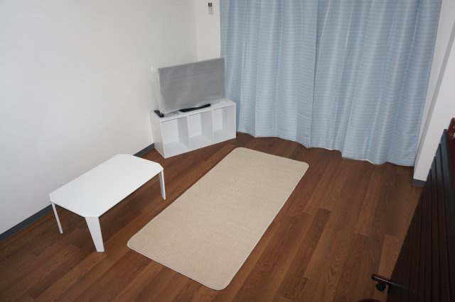 メゾン・ド・エレーヴ唐国の居間・リビング|居間です