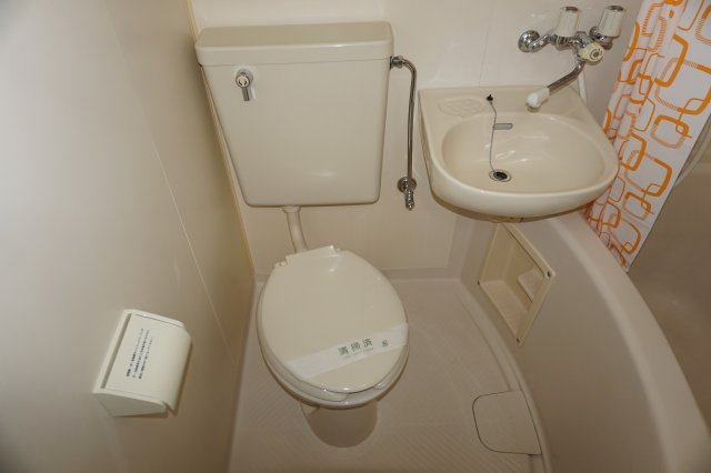 メゾン・ド・エレーヴ唐国のトイレ|トイレです