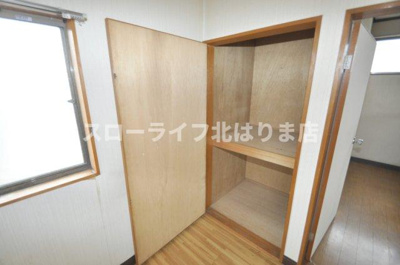 【洋室】 | 加古川市志方町西中 | 2階洋室収納