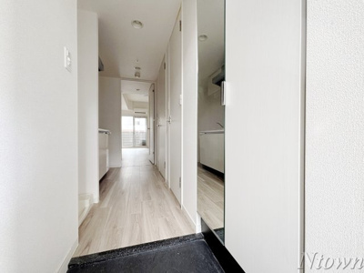 【玄関】 | プレサンス大須観音ディオ | ゆったりとした玄関です