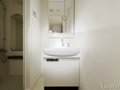 【独立洗面台】 | プレサンス大須観音ディオ | 独立洗面台あり、毎朝おしゃれに忙しい女性の方におすすめです