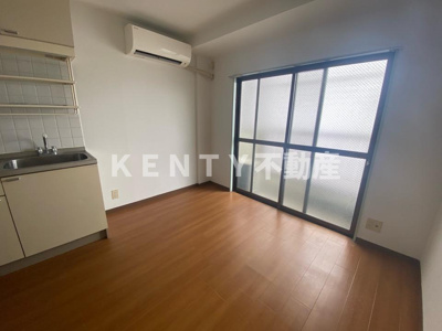 【居間・リビング】 | ＷＩＮ田園調布 | ゆったり過ごせるリビングです