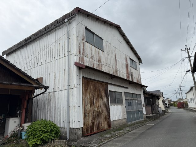 宮野倉庫の外観